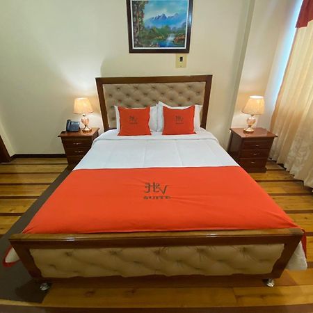 Hotel Velanez Suite Riobamba Esterno foto