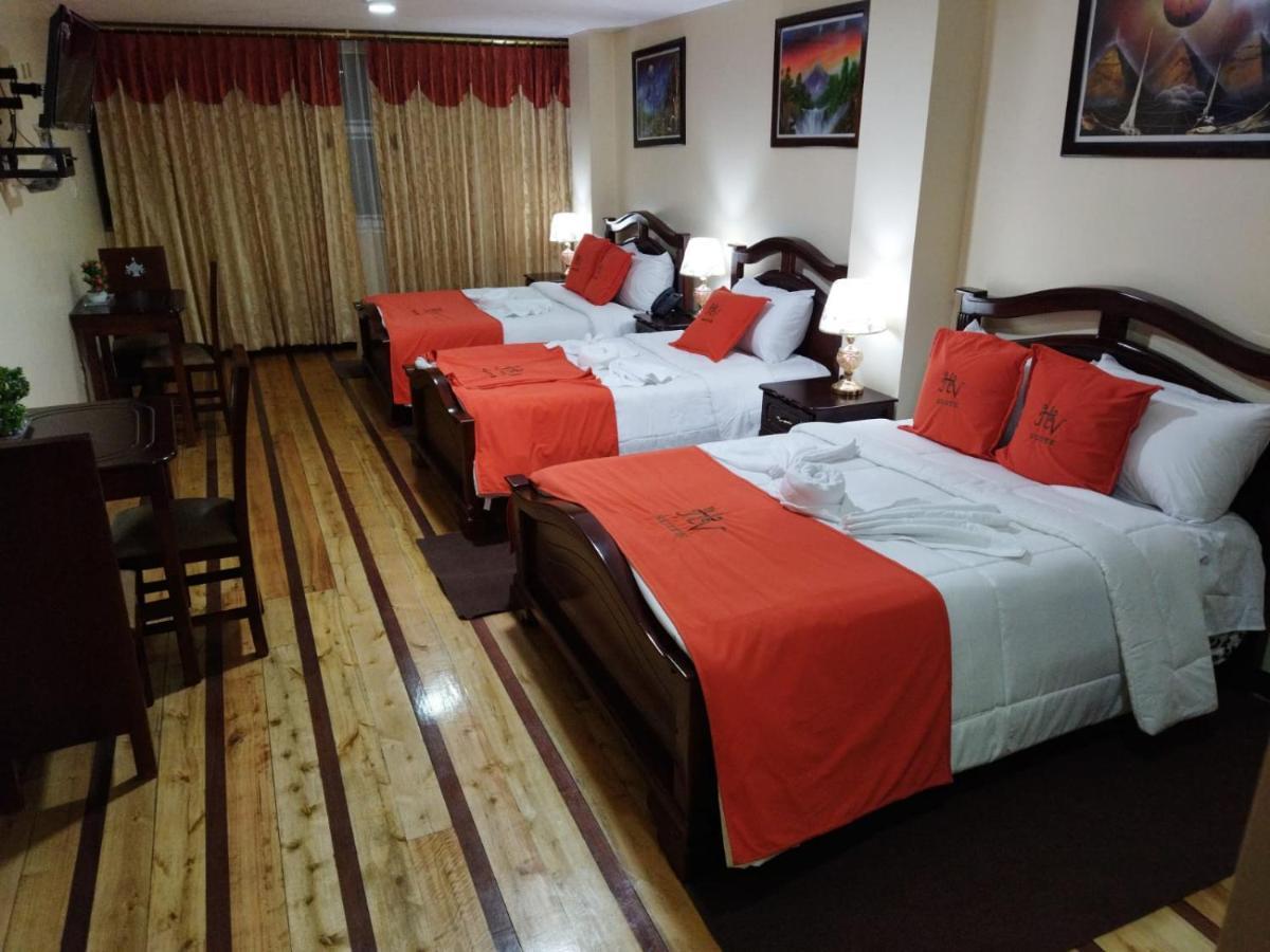 Hotel Velanez Suite Riobamba Esterno foto