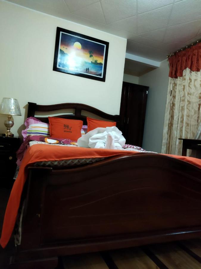 Hotel Velanez Suite Riobamba Esterno foto