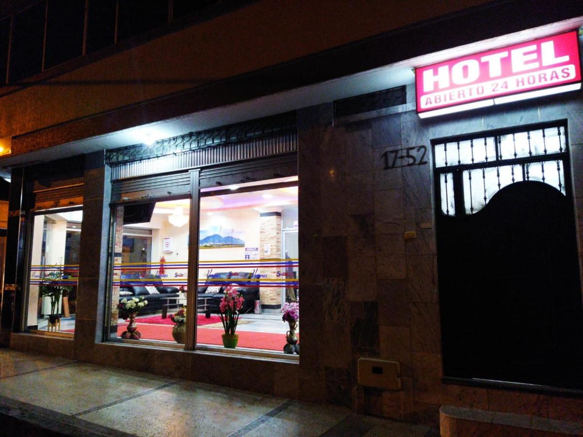 Hotel Velanez Suite Riobamba Esterno foto