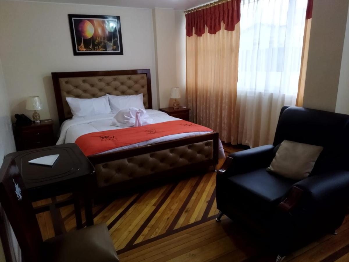 Hotel Velanez Suite Riobamba Esterno foto