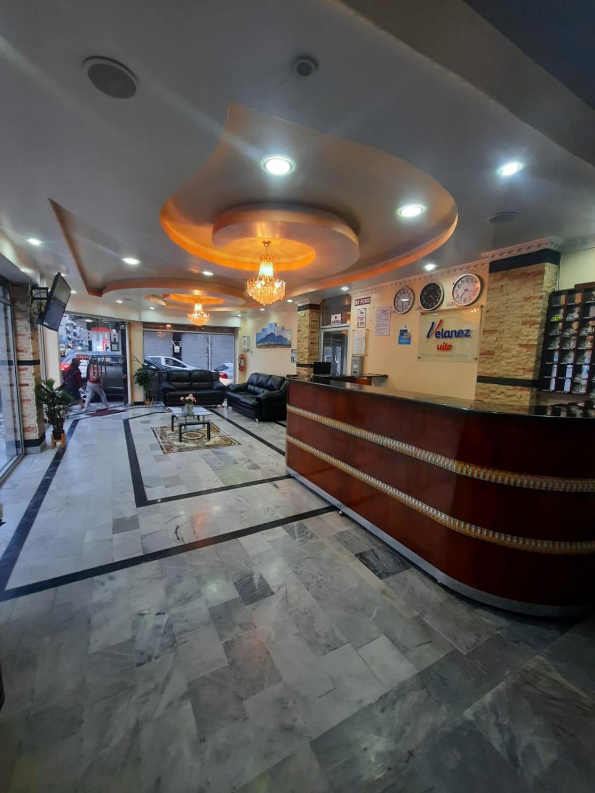 Hotel Velanez Suite Riobamba Esterno foto